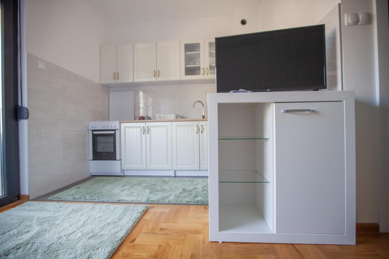 Apartman Exclusive Trebinje Centar エクステリア 写真